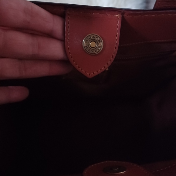 EUC, Coach Field Tote - Picture 11 of 13